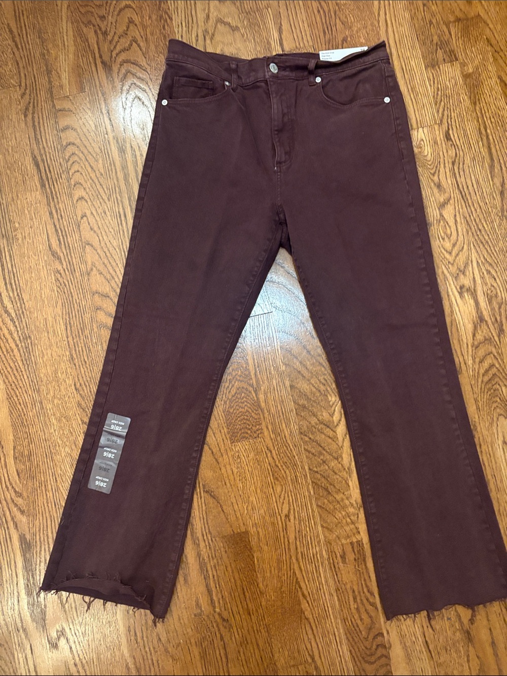 Loft, NWT Kick Crop High Rise. Regular fit regular inseam size 6.